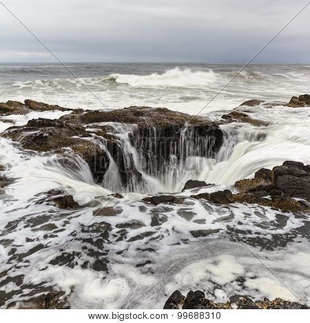 Thor's Well, Oregon Coast