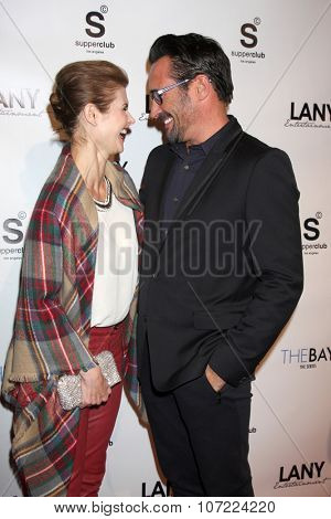 LOS ANGELES - DEC 4:  Carrie Genzel, Gregory Zarian at the 
