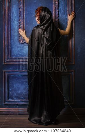 Very Pretty Woman Vamp