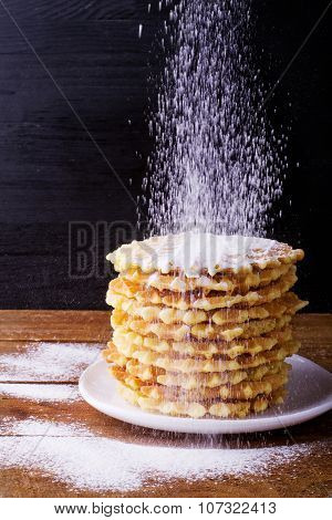 waffles with powdered sugar