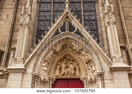 Biblical Statues Little Red Door Notre Dame Cathedral Paris France