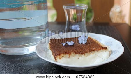 Turkish national dish kazan dibi rice pudding