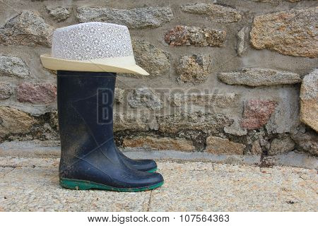 Gardening boots