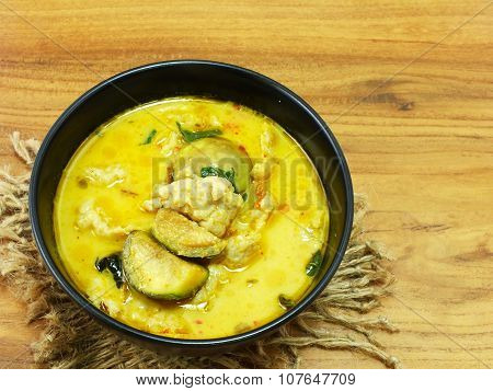 green curry fish balls is thai cuisine