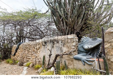 Iquana Statue On Curacao