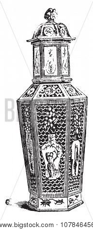 Chinese Vase reticle, vintage engraved illustration. Industrial encyclopedia E.-O. Lami - 1875.