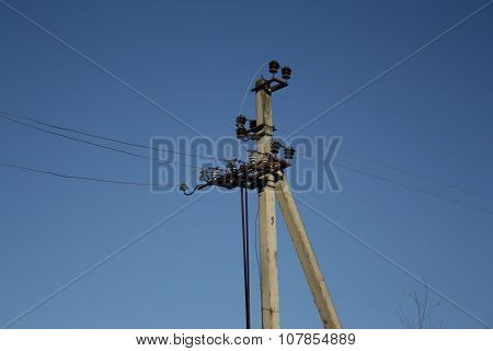Pillar Power Lines