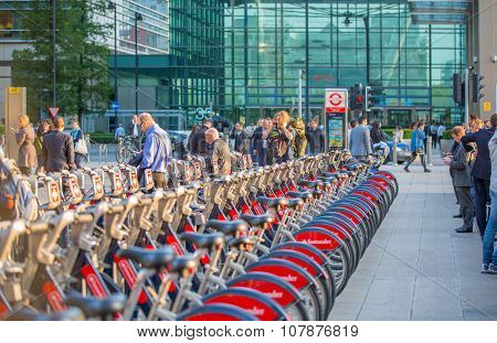 LONDON, UK - SEPTEMBER 9, 2015: Bike parking line in Canary Wharf