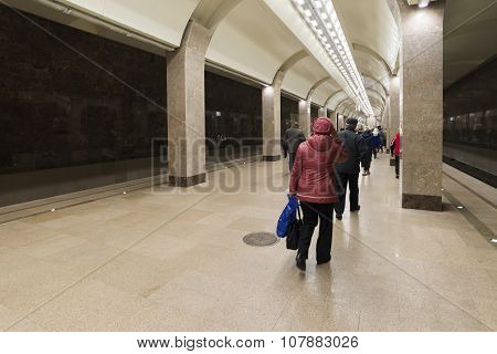 Nizhny Novgorod RUSSIA - 02.11.2015. People go at the Gorkovskaya metro station.