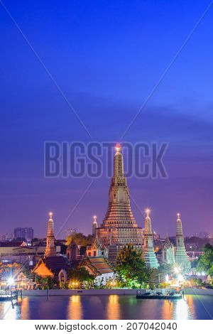 Arun temple(Wat Arun) famous tourist attraction in twilight time ; famous cultural landmark in Bangkok Thailand.
