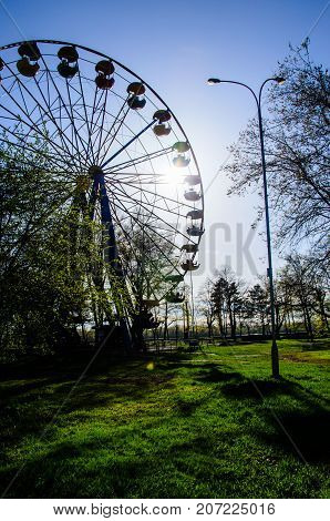 Ferris Wheel In A City Park. Kremenchug, Ukraine