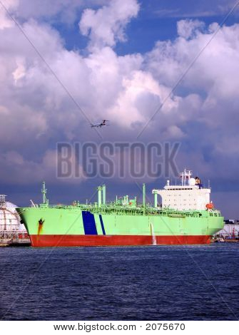 Büyük petrol-Tanker