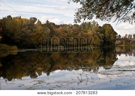 Autumn Rechka Psel - will be an excellent gadget screensaver