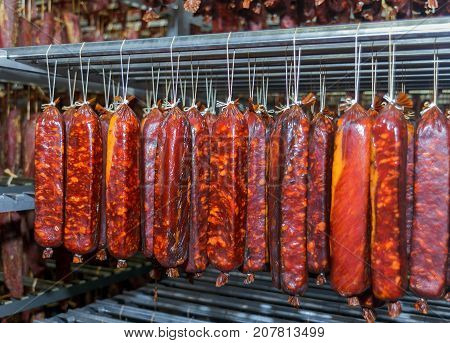 Refrigerated warehouse for storing meat and sausage products