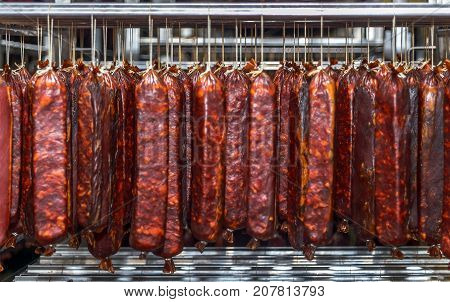 Refrigerated warehouse for storing meat and sausage products