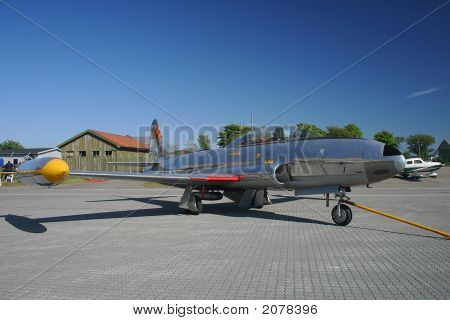ล็อกฮีด F-80/T33 T-นก
