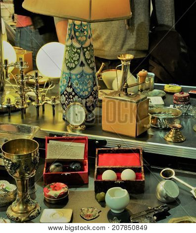Flea market with clock in retro look