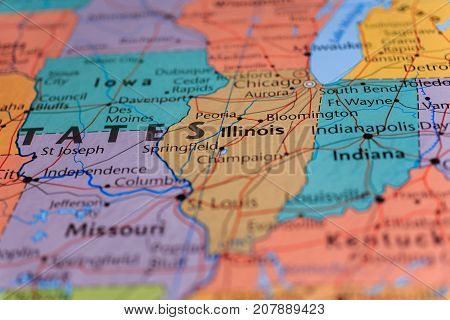 Photo on the theme of the road - illinois missouri indiana on the map