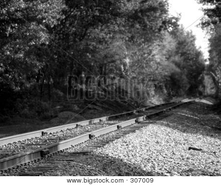 Black And Whitetracks