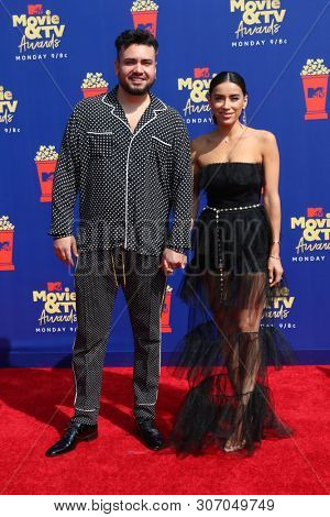 LOS ANGELES - JUN 15:  Frankie Delgado, Jen Delgado at the 2019 MTV Movie & TV Awards at the Barker Hanger on June 15, 2019 in Santa Monica, CA