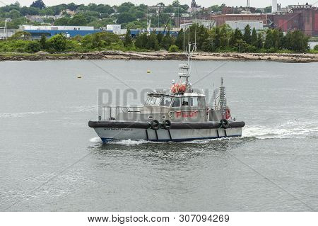 Fairhaven, Massachusetts, Usa - June 17, 2019: Pilot Boat Northeast Pilot Ii Leaving Fairhaven