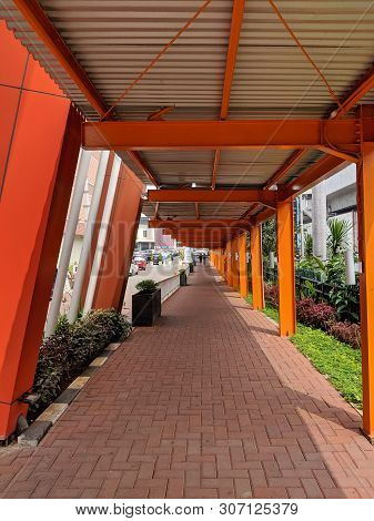 Jakarta, Indonesia - June 17, 2019: A Walkway From Mall Kelapa Gading To Boulevard Utara Lrt Jakarta