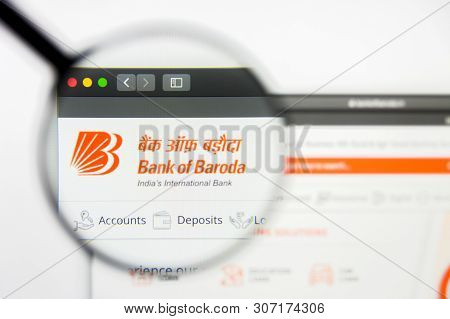 New York, New York State, Usa - 18 June 2019: Illustrative Editorial Of Baroda Bank Website Homepage