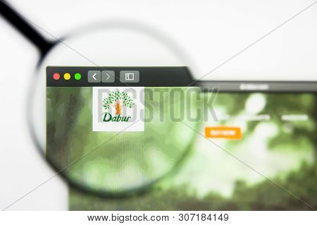 New York, New York State, Usa - 18 June 2019: Illustrative Editorial Of Dabur India Website Homepage