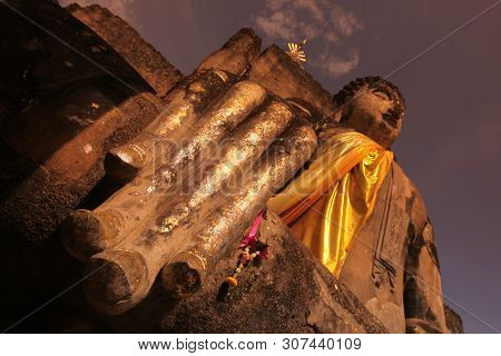 Asia Thailand Sukhothai Temple Mahathat