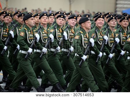 Moscow, Russia - May 9, 2019:soldiers Of The 4th Guards Tank Cantemir Division During The Parade On 