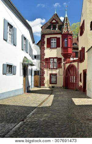 Basel, Switzerland - April 17, 2019. Old Town Grossbasel. View Of The 16-century Hohenfirstenhof Hou