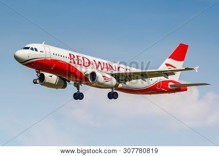 Moscow, Russia - June 21, 2019: Aircraft Airbus A320-232 Vp-bwy Of Red Wings Airline Landing At Domo