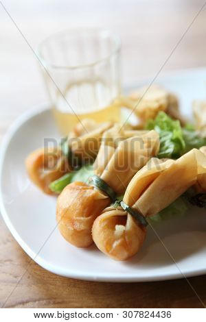 Wontons Oriental Deep Fried On A Plate