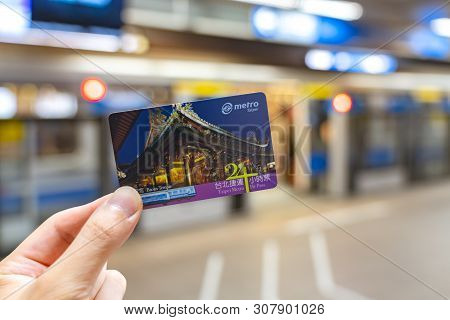 Taipei, Taiwan - June 19, 2019 : Using Subway System In Taipei By 24hr Taipei Metro Pass. Once Activ