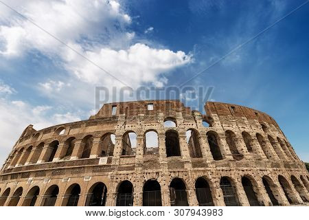 Colosseo Of Rome, Amphitheatrum Flavium 72 A.d. Ancient Coliseum Or Colosseum. Unesco World Heritage