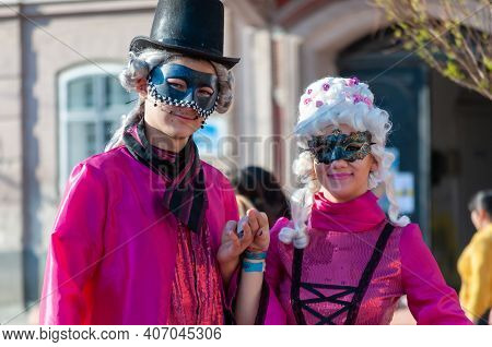 Timisoara, Romania - March 31, 2017: People Dressed In Vintage Victorian Clothes At The Checkart Car