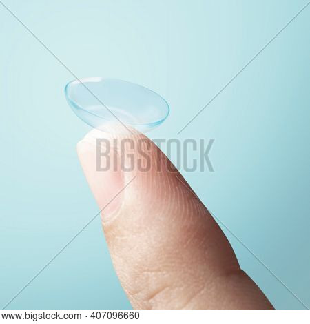 Smart contact lens on fingertip new tech