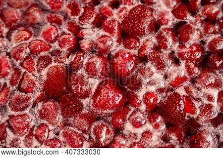 Close Up: Strawberry Jam. Make A Strawberry Jam. Boil Strawberries In The Pan. Process Of Cooking, B