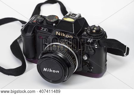 Israel. Rishon Lezion 02.06.2021. Film Camera Nikon N2020 On A Light Background.