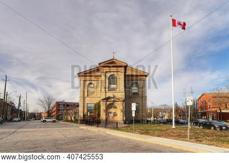 Dundas, Ontario/canada - November 10: The City Hall On [november 10, 2020] In [dundas]
