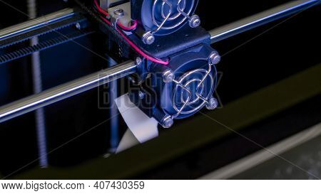 Automatic Three Dimensional Printer Machine Printing Flat Plastic Model At Modern Technology Exhibit
