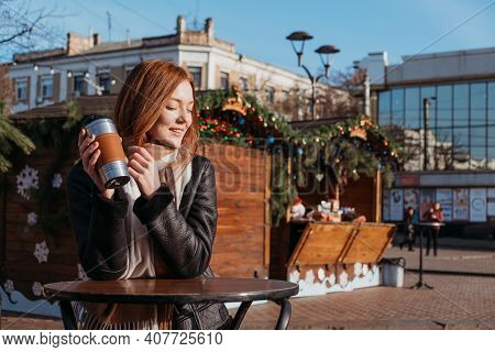 Slow Living In City Environment, Urban Slow Life, Mindfulness, Enjoying The Moment, Work-life Balanc