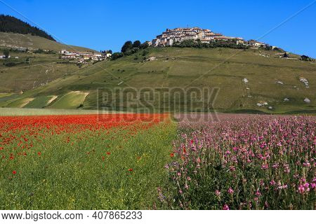 Norcia (pg), Italy - May 25, 2015: Castelluccio Di Norcia Village, Highland Of Castelluccio Di Norci
