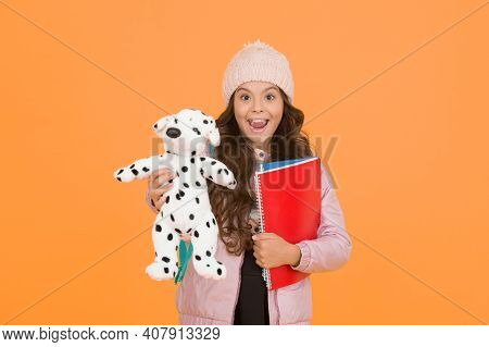 Time For Break And Relax. Childhood Happiness. Child Care And Development. Kid Care Books. Pupil Dai