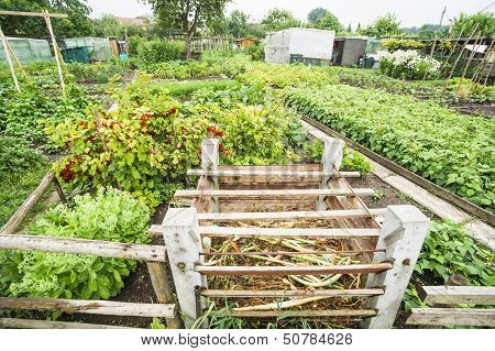 Garden Compost Bin