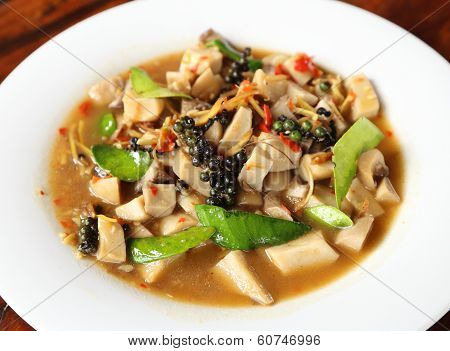 Stir Fried Eringii Mushroom In Sauce