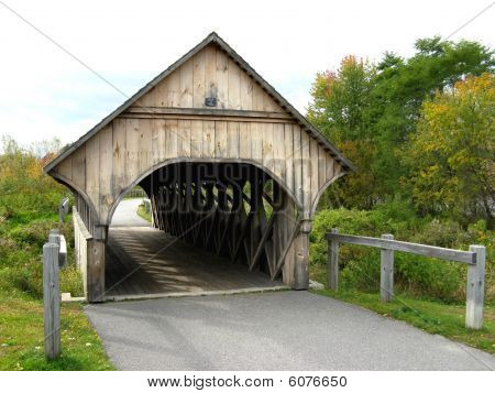 Stoffwechselweg Covered Bridge