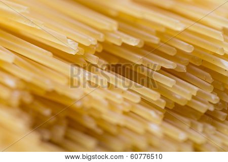 Ribbed Dry Yellow Macaroni With Periodic Line