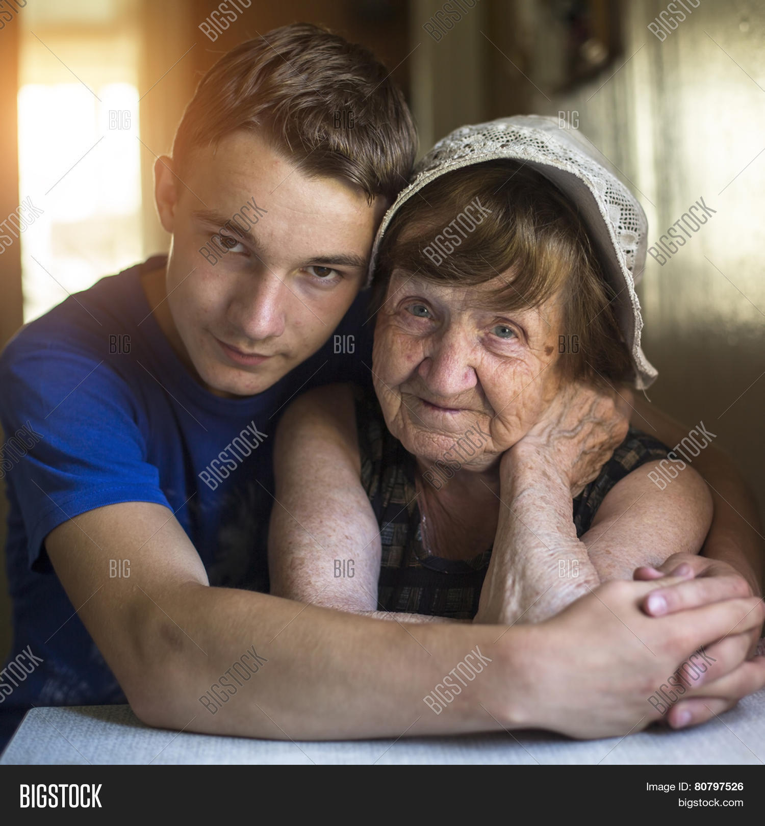 Порно Несовершеннолетних Со Старыми