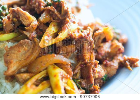 Spicy Stir Fried Pork With Red Curry